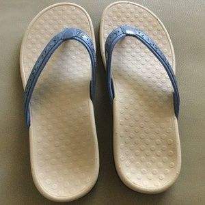 Vionic Sandals